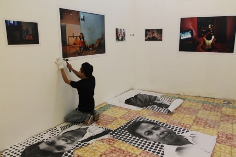 Installation of Maika Elan's exhibition at Romeet Gallery (PhotoPhnomPenh 2013)