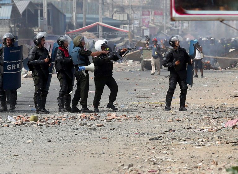 Police Kill 5 During Clash With Demonstrators