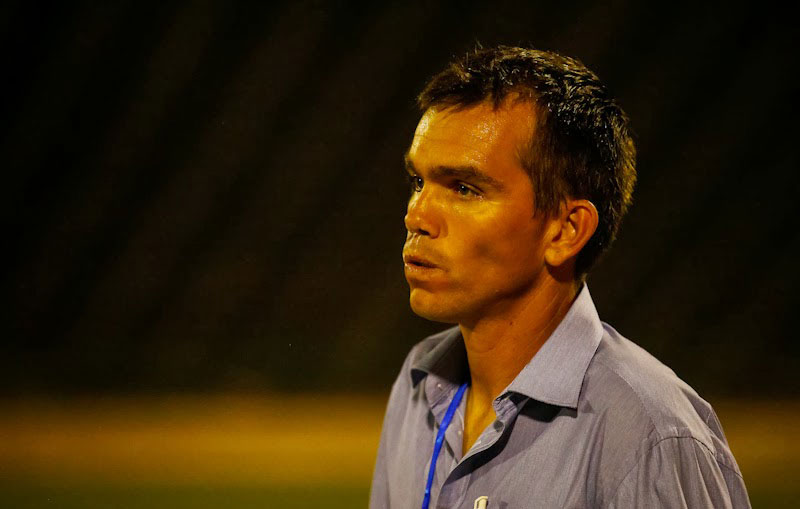 Phnom Penh Crown head coach Sam Schweingruber (Masayori Ishikawa/CAMPA)