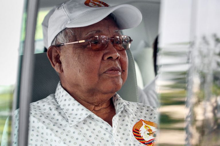 Chea Sim Unlikely to Attend CPP Congress