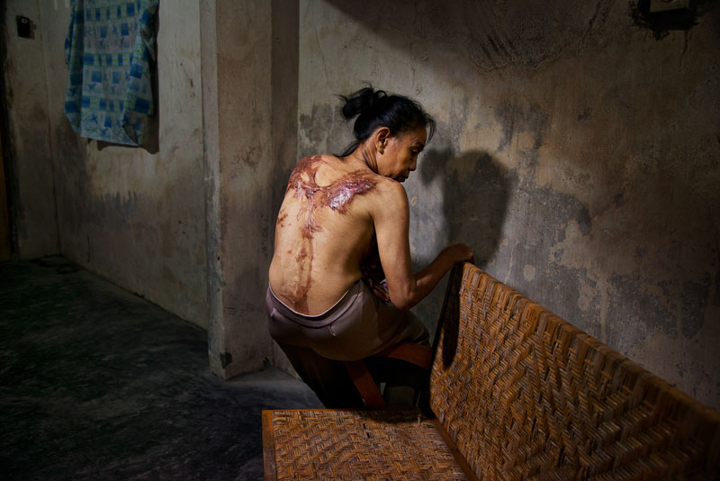 A portrait from the exhibition 'No One Should Work This Way' (Steve McCurry)