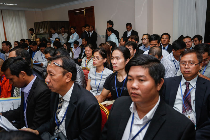 Participants at Wednesday's workshop on the draft NGO law at the National Assembly in Phnom Penh (Siv Channa/The Cambodia Daily)