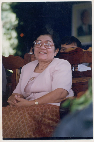 Ieng Thirith, Pol Pot's former minister of social affairs, in Pailin province in 1999 (Youk Chhang)