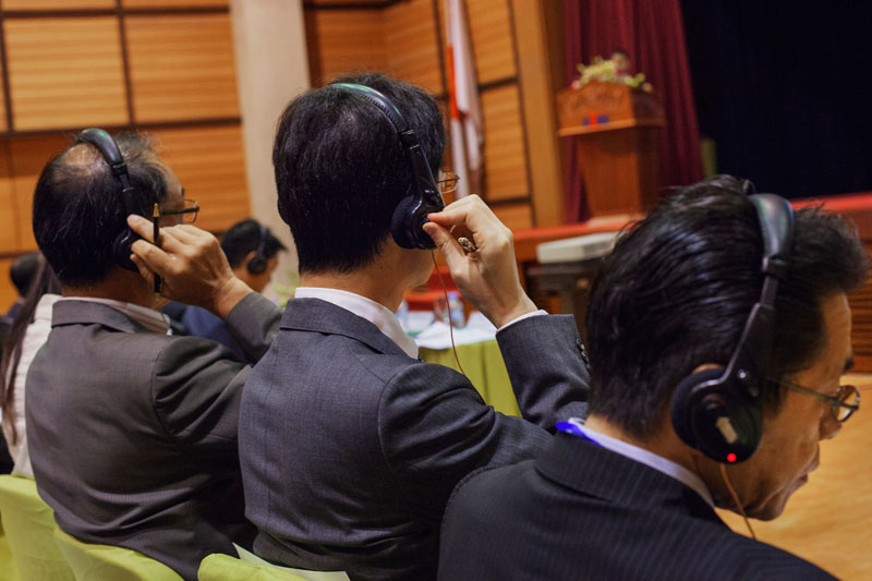 Audience members at the Cambodia-Japan Seminar on Urban Transport in Phnom Penh on Thursday (Jens Welding Ollgaard/The Cambodia Daily)