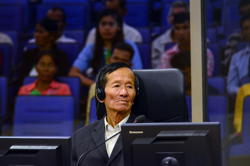 Sen Srun testifies at the Khmer Rouge tribunal on Monday. (ECCC)
