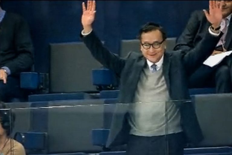 Aid Threatened as EU Calls for Rainsy’s Return