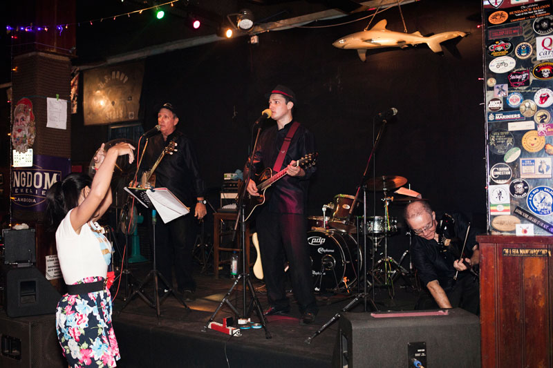 The Blueberry Moonboys perform at Sharky on Wednesday night. (Jens Welding Ollgaard/The Cambodia Daily)