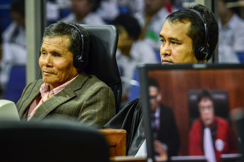 Prum Sarat, left, testifies at the Khmer Rouge tribunal on Tuesday. (ECCC) 