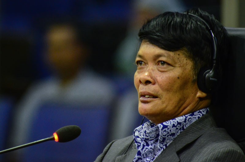 Muny Vanny testifies at the Khmer Rouge tribunal on Monday. (ECCC)