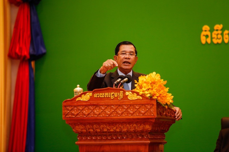 Prime Minister Hun Sen speaks at the inauguration of the Environment Ministry's new headquarters in Phnom Penh on Thursday. (Siv Channa/The Cambodia Daily)