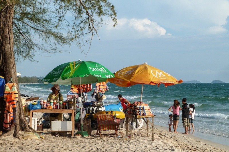 Vendors on Sihanoukville's O'Chheuteal Beach in 2011 (Creative Commons)