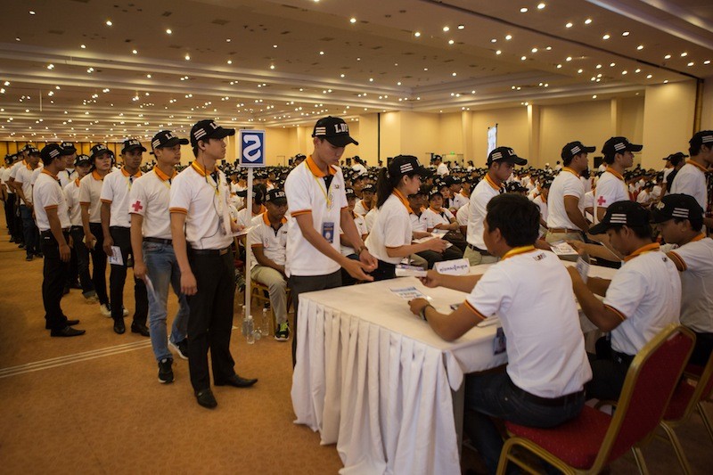 League for Democracy Party members attend the party’s convention on Phnom Penh's Koh Pich island yesterday. (Hannah Hawkins/The Cambodia Daily) 