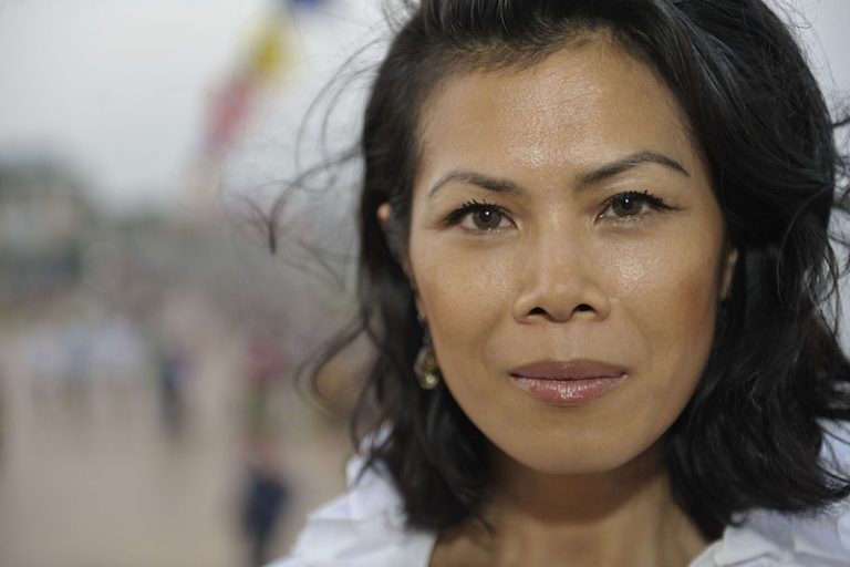 One Woman’s Fight to Bring Commas to Khmer