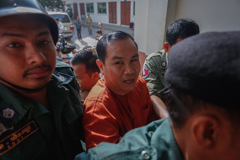 Opposition lawmaker Um Sam An enters the Appeal Court on Tuesday in Phnom Penh, where his request for bail was once again rejected on the grounds that his release could disrupt an ongoing investigation and cause social turmoil. (Siv Channa/The Cambodia Daily)