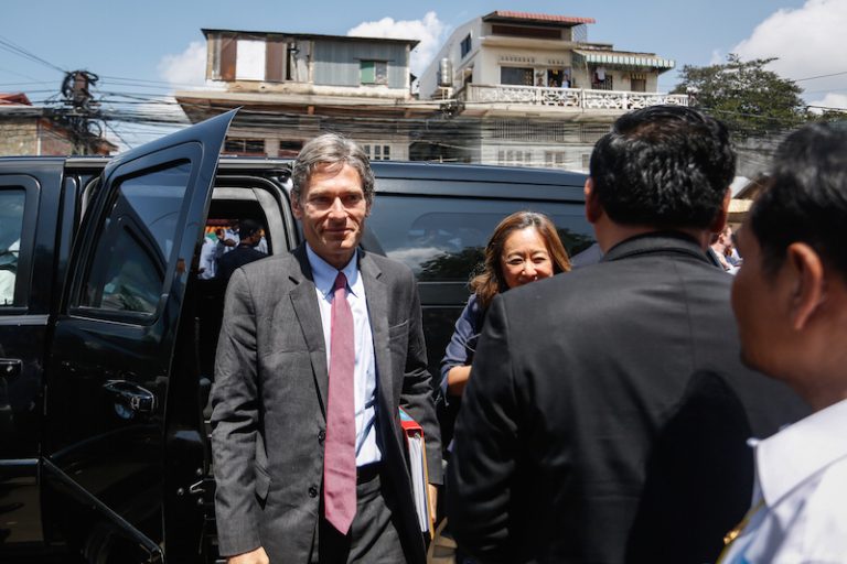 US State Department Official Visits Sokha