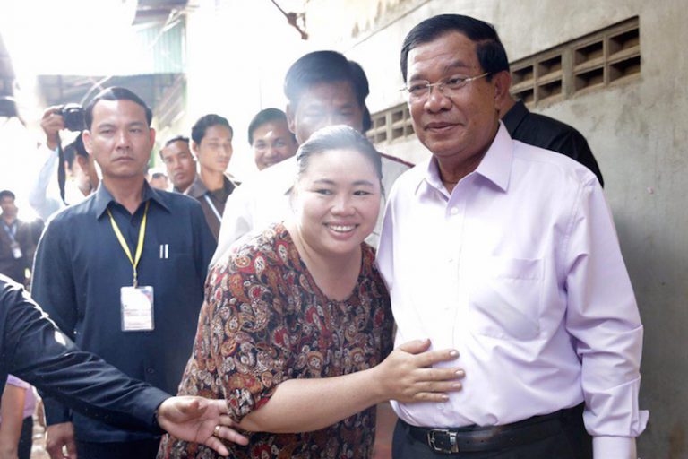 With Rivals Isolated, Hun Sen Goes on Tour