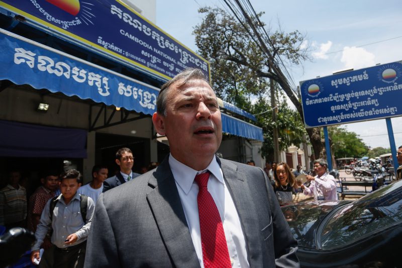 US Ambassador William Heidt leaves the CNRP’s headquarters in Phnom Penh on Friday after a meeting with deputy opposition leader Kem Sokha. (Siv Channa/The Cambodia Daily)
