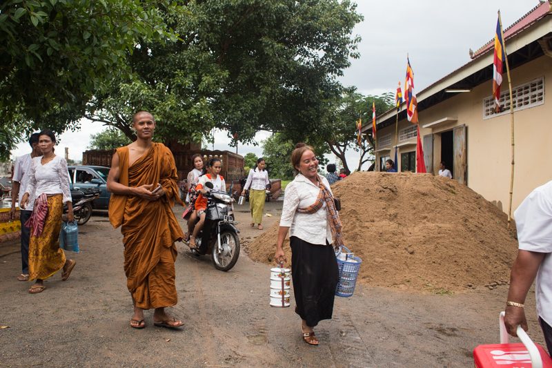 Sem Kosal walks away from the worship hall at Wat Preah Damboukbon. (Hannah Hawkins/The Cambodia Daily)