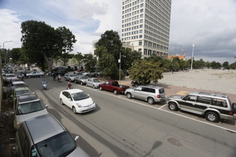 Phnom Penh Begins Purge of On-Street Parking