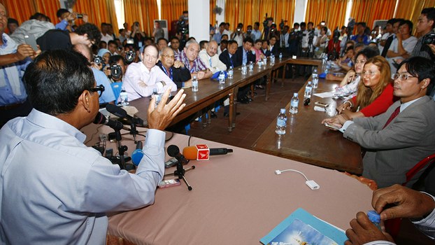 Watchdog Urges Caution For Would-Be Observers to Cambodia’s Election