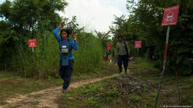 Clearing Cambodia’s leftover landmines: A dangerous job