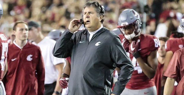 Mike Leach says a napkin in Cambodia led to Cougs’ weird play