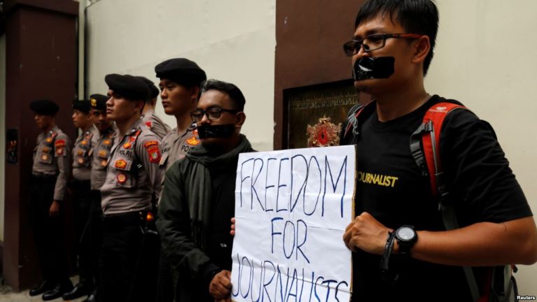 Journalists Jailed in Record Numbers Worldwide