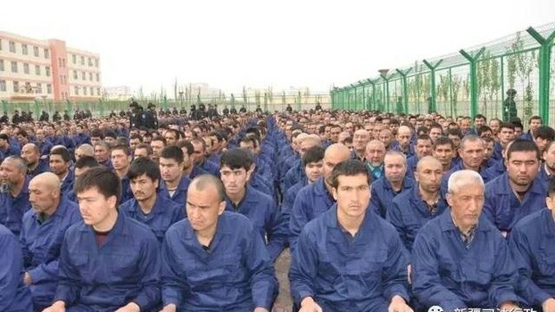 Uyghurs, Legal Experts Dismiss Chinese Legal Move to Justify Re-education Camps