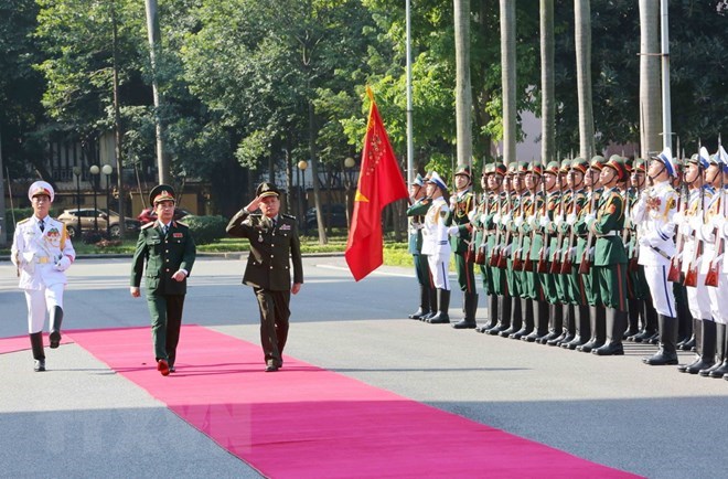 Vietnam, Cambodia seek to strengthen defense ties