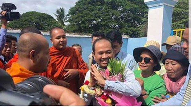 Cambodian Government Critic Kim Sok Arrives Safely in Finland