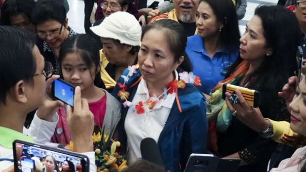 Vietnam Blogger Mother Mushroom Reaches US, Vows to Continue Speaking Up