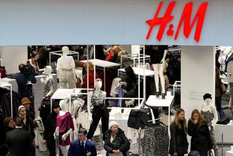 Fashion workers urge H&M to deliver a living wage