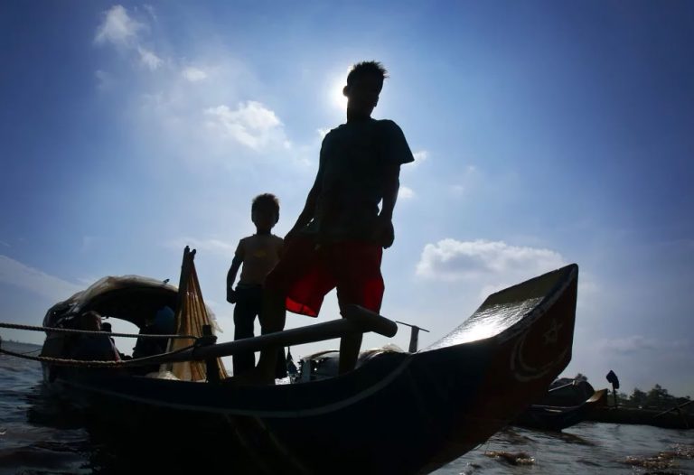 Cambodia’s Tonle Sap Lake: where fishermen have no fish and no hope