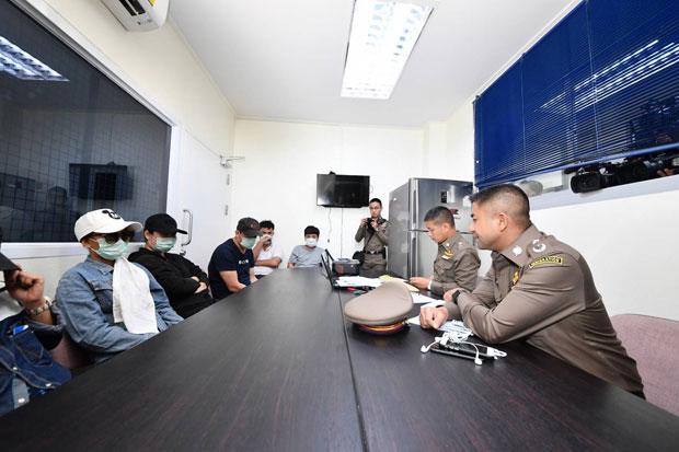 Eight arrested for running gambling site from Cambodia