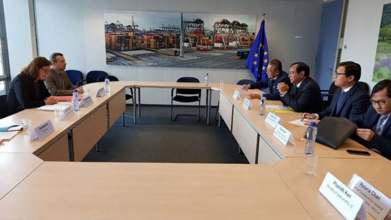 Cambodia’s Foreign Affairs Minister meets with European officials