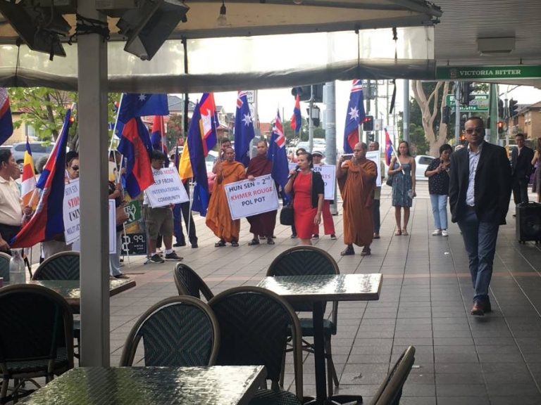 Cambodian Buddhist community | Protest at Canley Heights