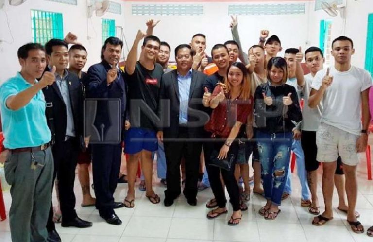 Malaysians detained in Cambodia freed