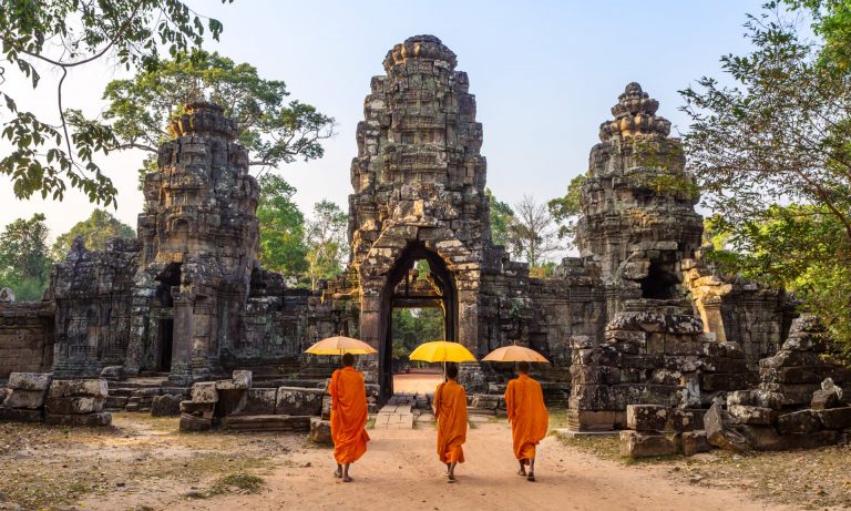 Running among the ruins: seeing Cambodia at a trot