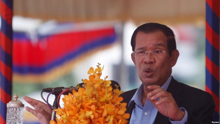 Condemning Sri Lanka Blasts, Hun Sen Ups Security at Home