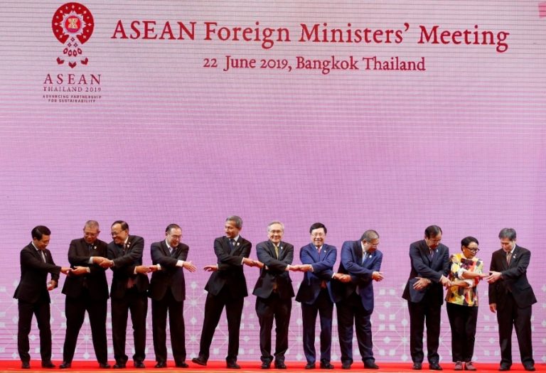 ASEAN leaders move to combat marine debris; Bangkok Declaration adopted at the start of talks