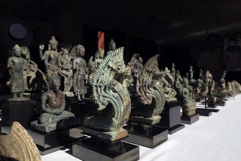 Japanese collector returns ancient artifacts to Cambodia