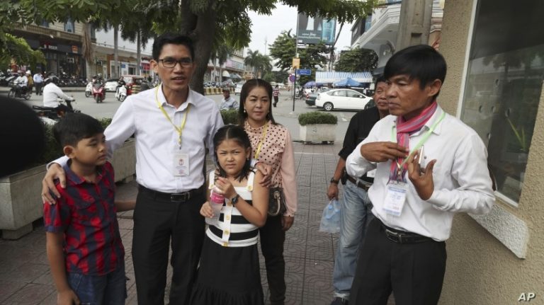 Verdict Delayed for 2 Cambodia Journalists in Espionage Case