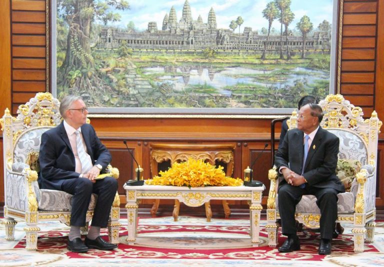 Swedish ambassador to Cambodia met with President of National Assembly