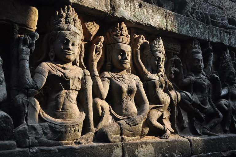 Spotlight: Int’l cooperation vital to preservation of Cambodia’s famed Angkor