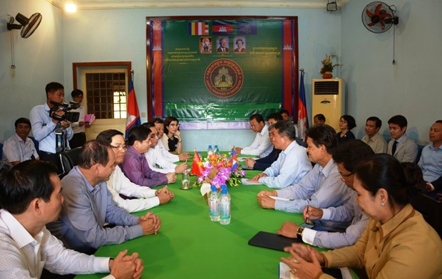 Vietnam, Cambodia seek to reduce congestion at border gate