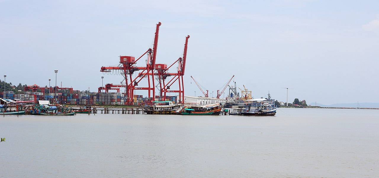 Cambodia's 2 largest ports see remarkable rise in revenue last year ...