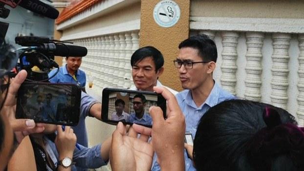 Cambodia: Drop Charges Against 2 Journalists