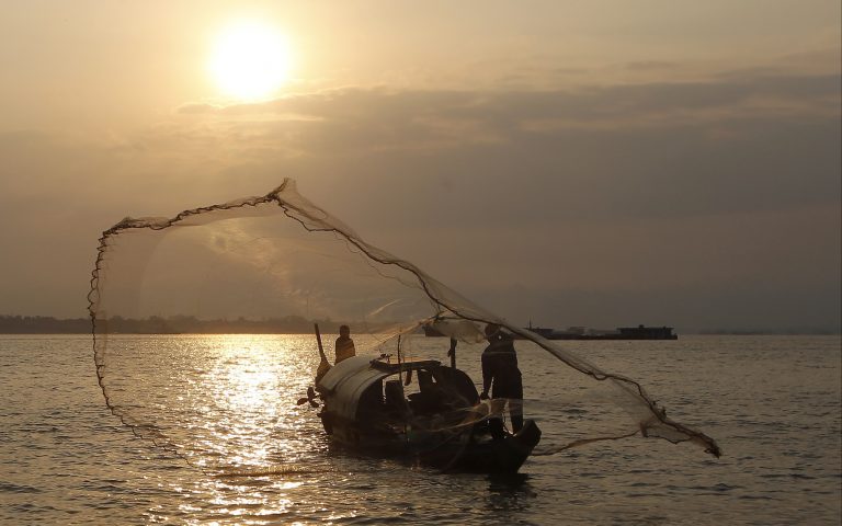 ‘No fish’: How dams and climate change are choking Asia’s great lake