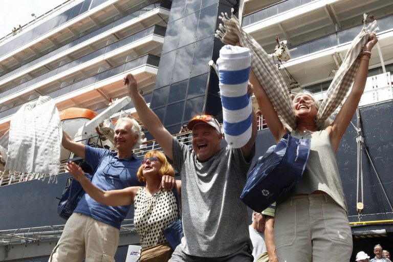 Coronavirus: passengers celebrate ‘best cruise ever’, after Westerdam ship docks at Cambodia