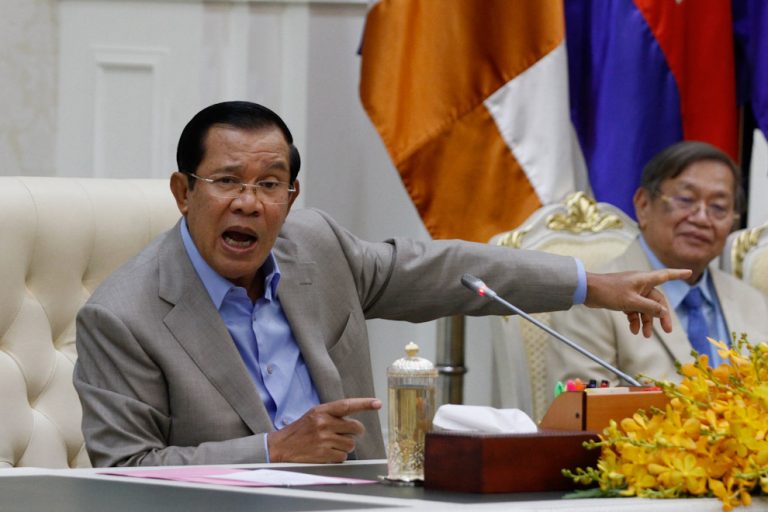 Hun Sen says the real disease is fear, not coronavirus